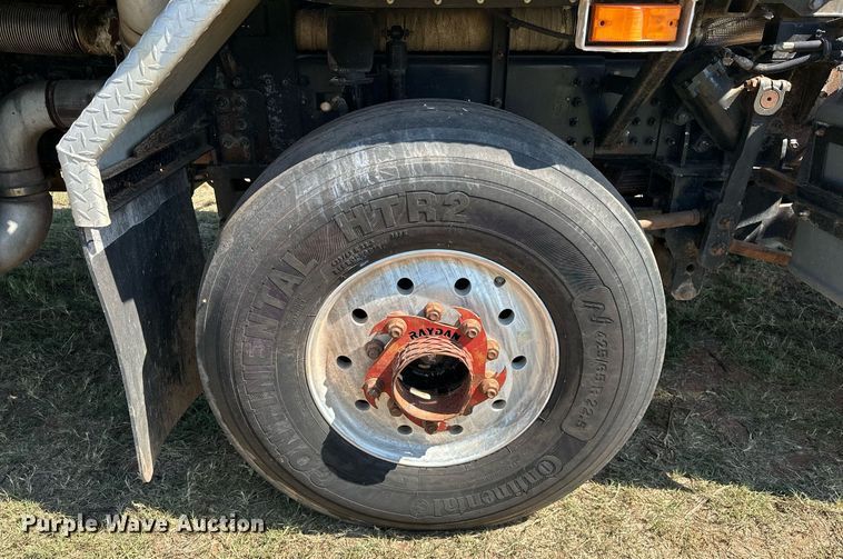 image for item NQ9339 2009 Mack GU713  winch truck