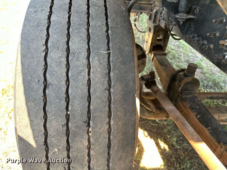 image for item NQ9339 2009 Mack GU713  winch truck