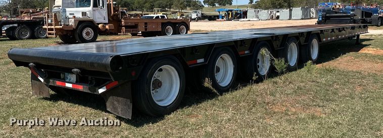 image for item NQ9340 2013 Wade Services  oilfield trailer