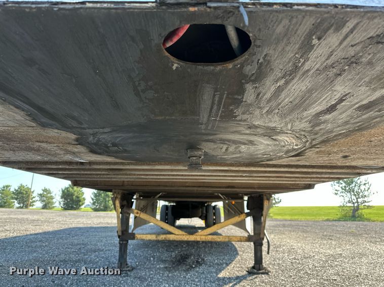 image for item NQ9345 2014 Great Dane CSE-1214-22053  dry van trailer