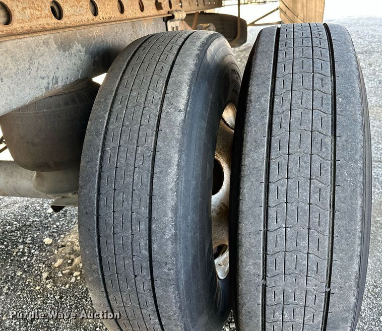 image for item NQ9345 2014 Great Dane CSE-1214-22053  dry van trailer