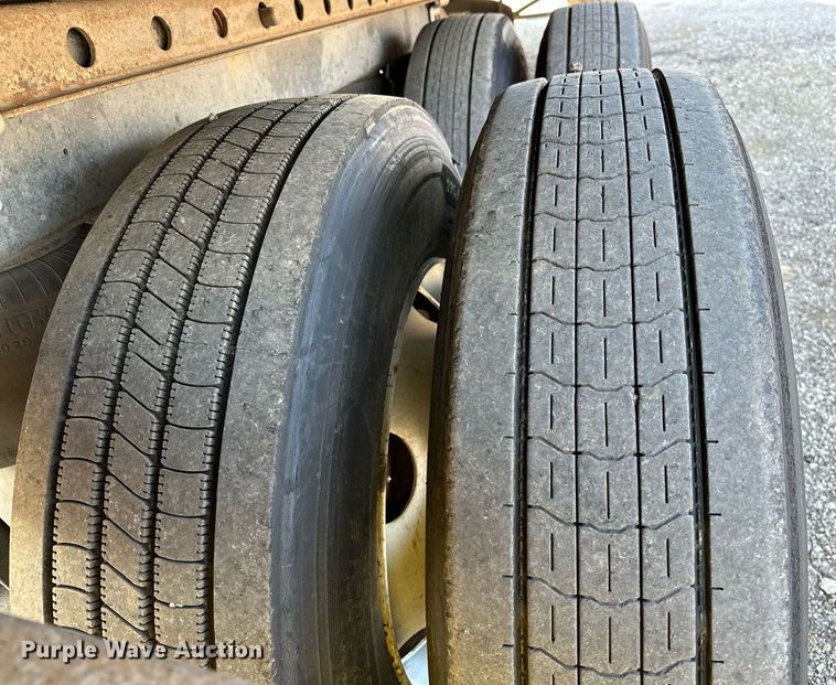 image for item NQ9345 2014 Great Dane CSE-1214-22053  dry van trailer