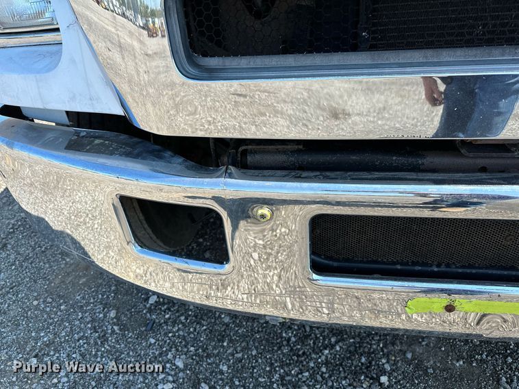 image for item NQ9353 2007 Ford F650 Super Duty  flatbed truck