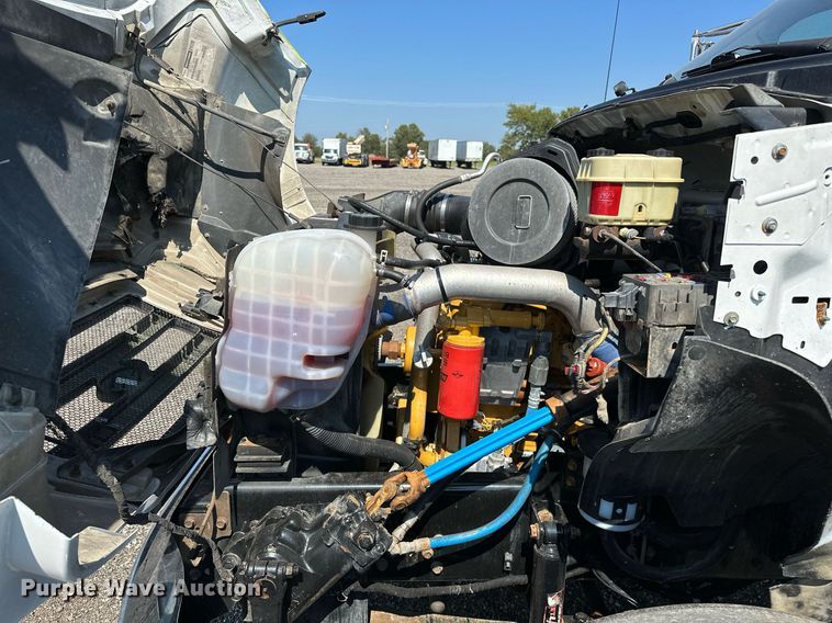 image for item NQ9353 2007 Ford F650 Super Duty  flatbed truck