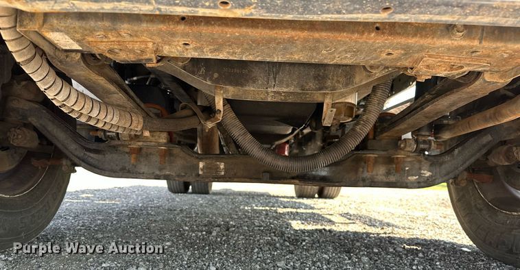 image for item NQ9353 2007 Ford F650 Super Duty  flatbed truck