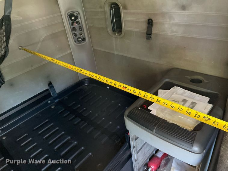 image for item NX9772 2006 Freightliner Columbia  semi truck