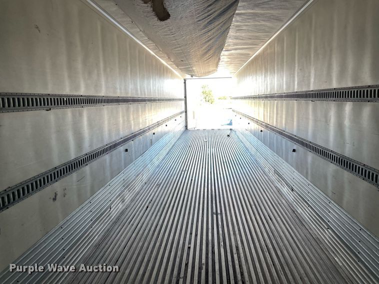 image for item NX9778 2007 Wabash  refrigerated van trailer