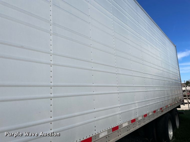 image for item NX9780 2006 Grate Dane 7811TZ 1A  refrigerated van trailer