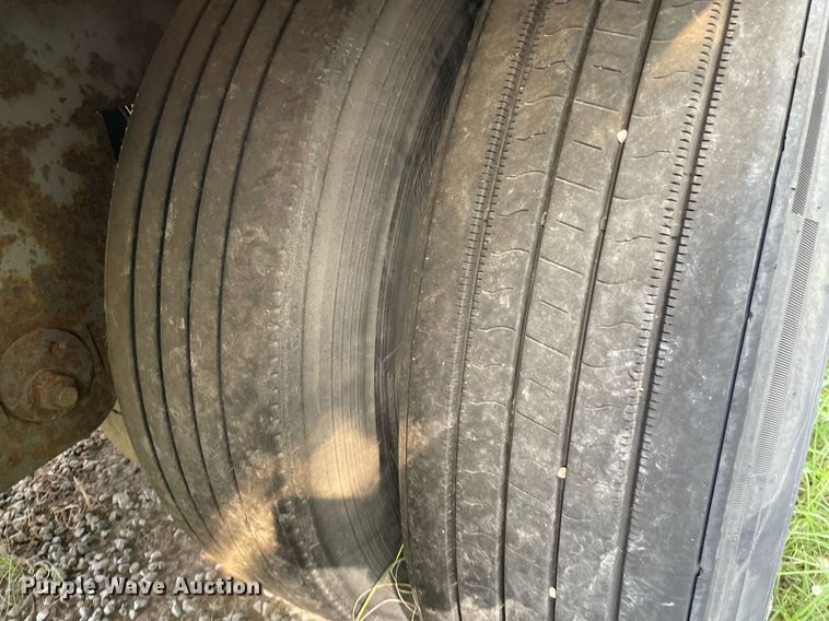 image for item NX9780 2006 Grate Dane 7811TZ 1A  refrigerated van trailer