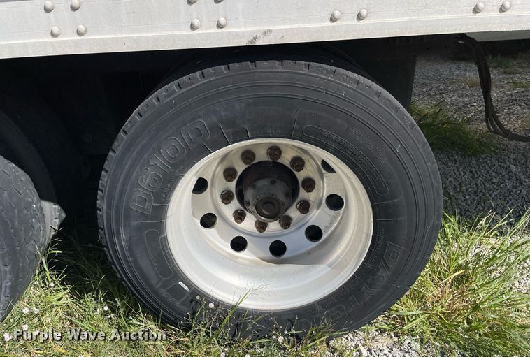 image for item NX9780 2006 Grate Dane 7811TZ 1A  refrigerated van trailer