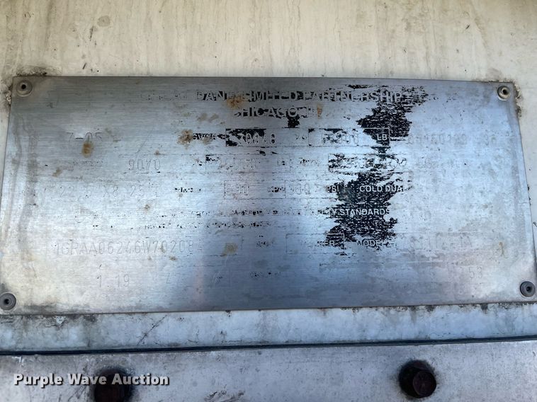 image for item NX9780 2006 Grate Dane 7811TZ 1A  refrigerated van trailer