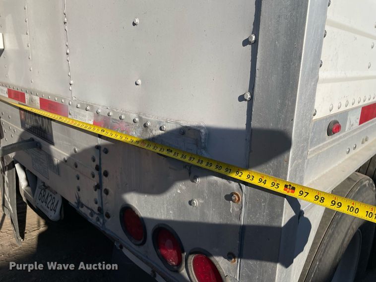 image for item NX9802 2017 Wilson DWH-650  grain trailer