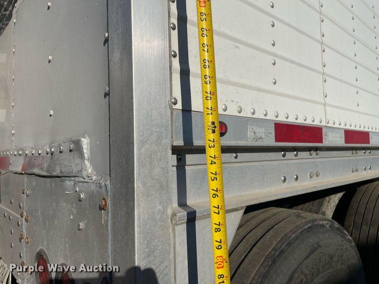 image for item NX9802 2017 Wilson DWH-650  grain trailer