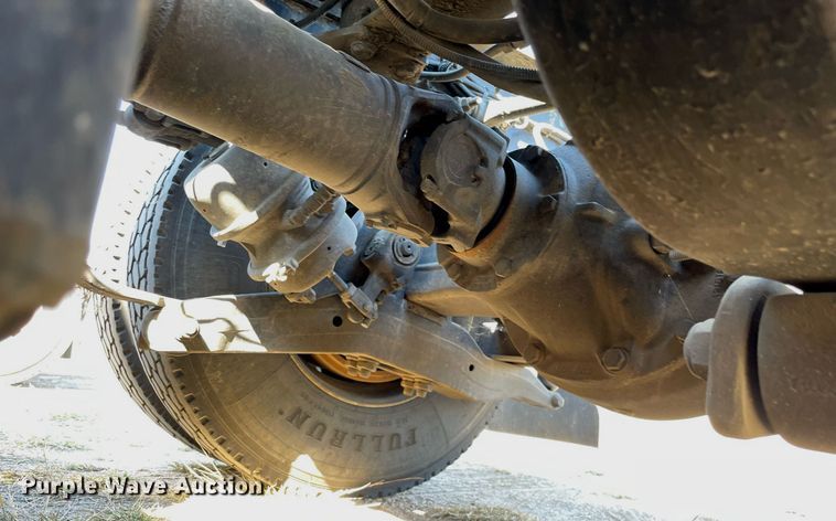 image for item NX9804 2010 Kenworth T2000  semi truck