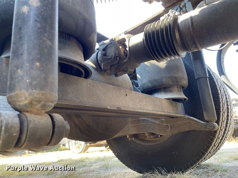 image for item NX9804 2010 Kenworth T2000  semi truck