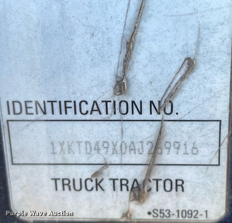 image for item NX9804 2010 Kenworth T2000  semi truck