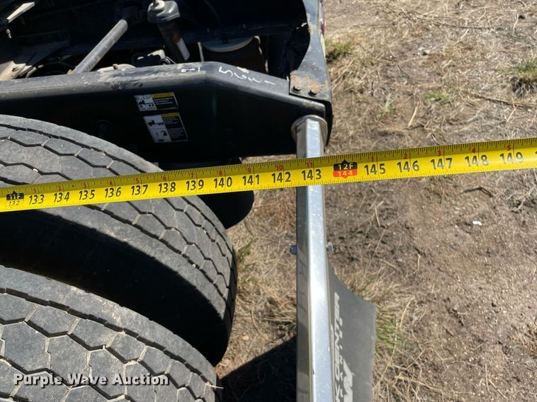 image for item NX9805 2017 Peterbilt 579  semi truck