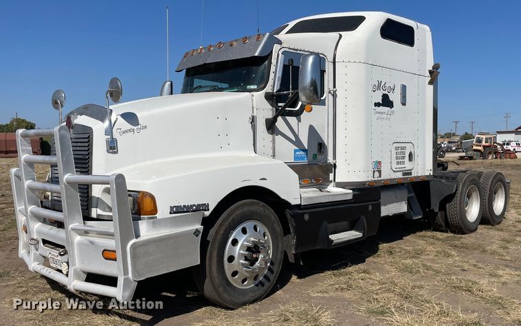 image for item NX9806 2006 Kenworth T600  semi truck