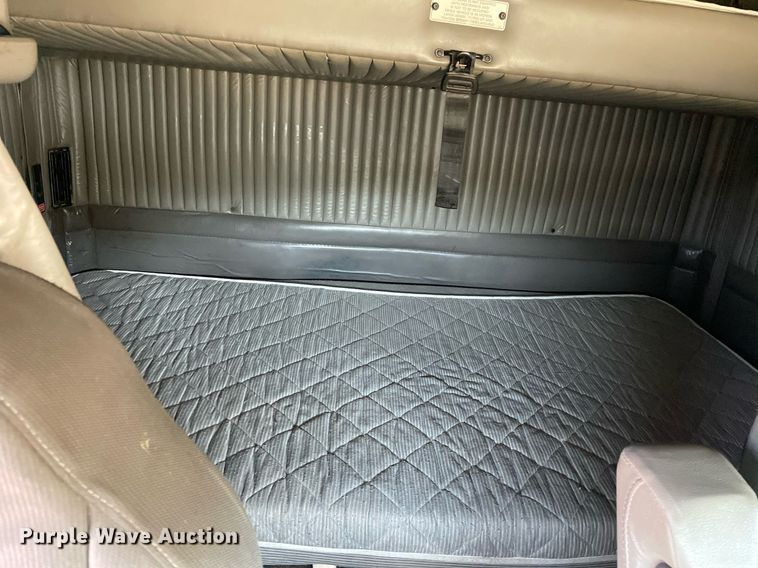 image for item NX9806 2006 Kenworth T600  semi truck