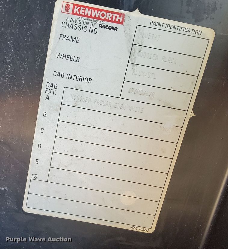 image for item NX9806 2006 Kenworth T600  semi truck