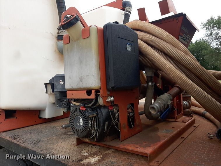 image for item OF9520 1993 Kenworth T600B  flatbed truck