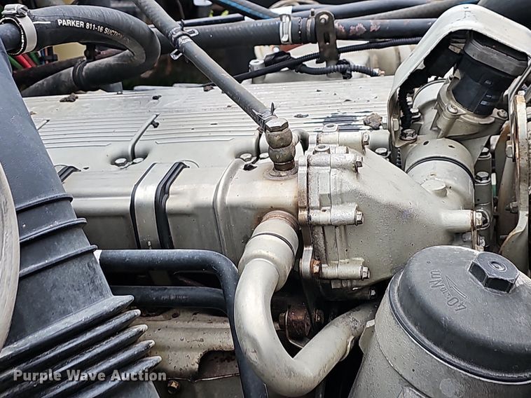 image for item OG9491 2007 Freightliner Columbia 120  semi truck