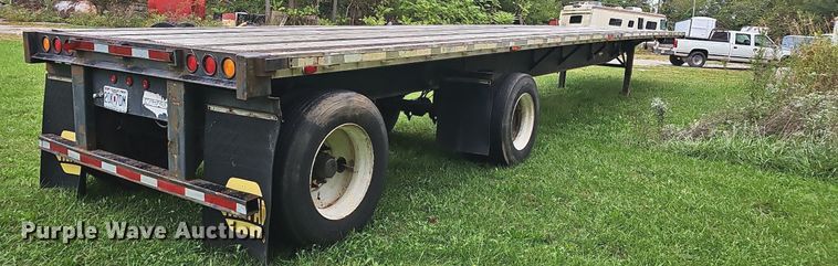 image for item OG9497 1999 Wabash  flatbed trailer
