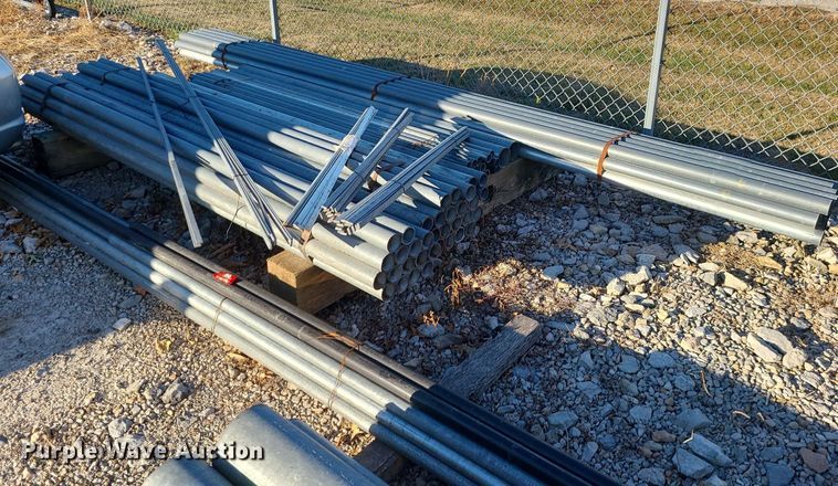 image for item DI3017 Chain link fence materials