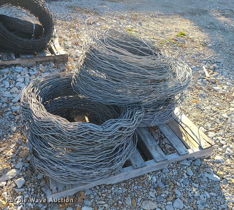 image for item DI3017 Chain link fence materials