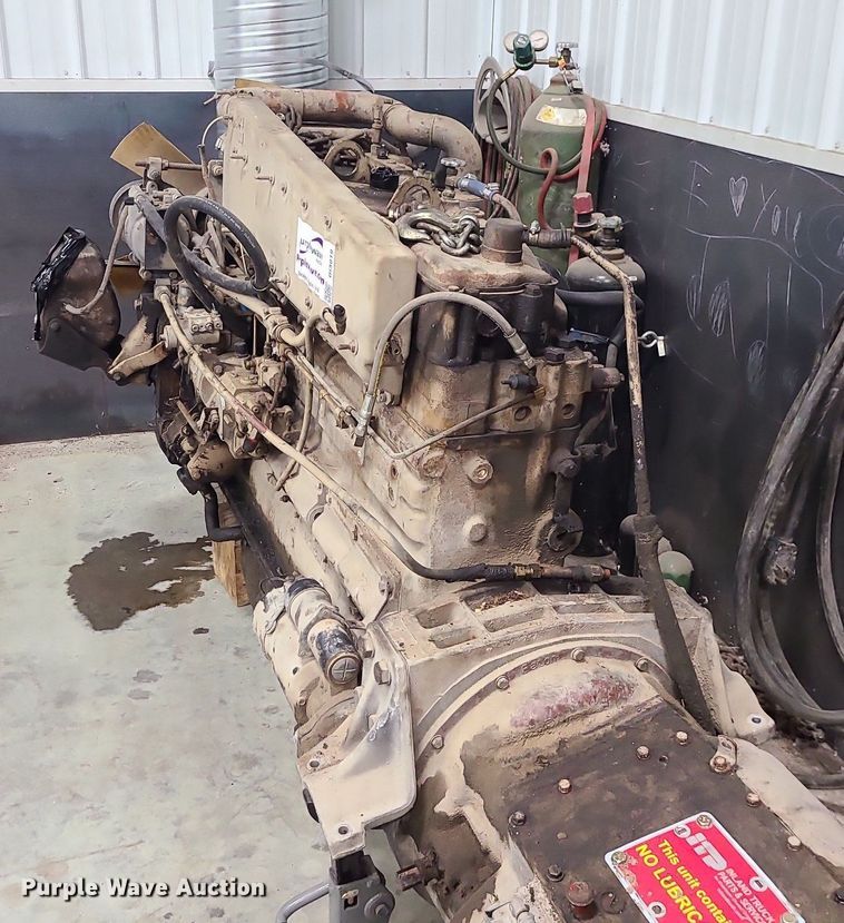 image for item DI3019 Cummins  engine