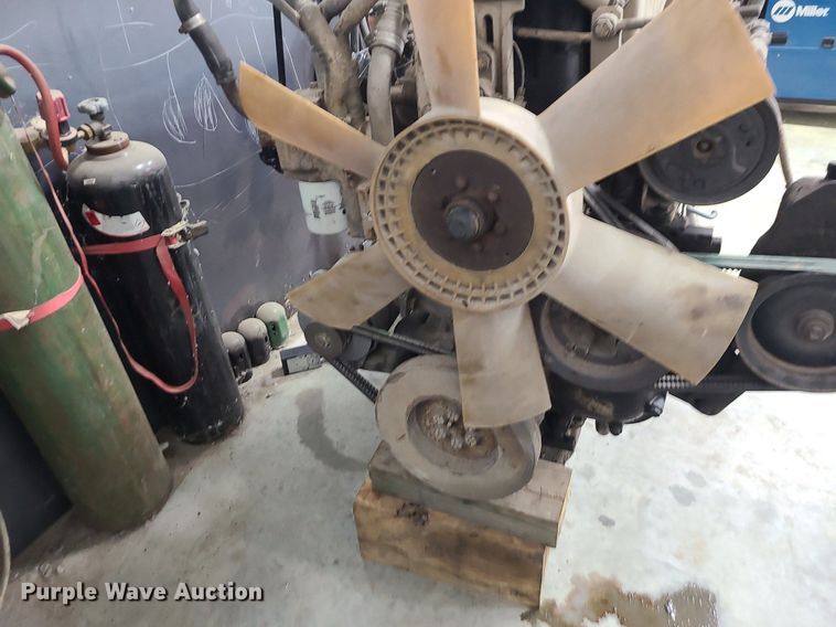 image for item DI3019 Cummins  engine