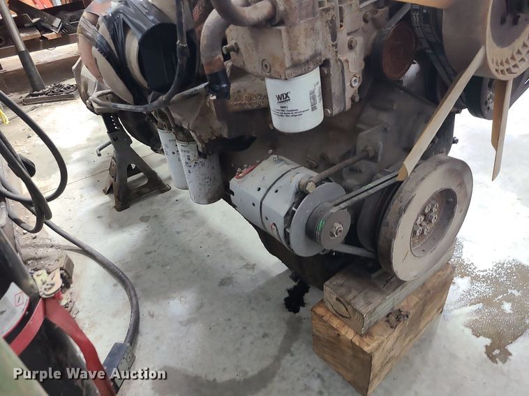 image for item DI3019 Cummins  engine