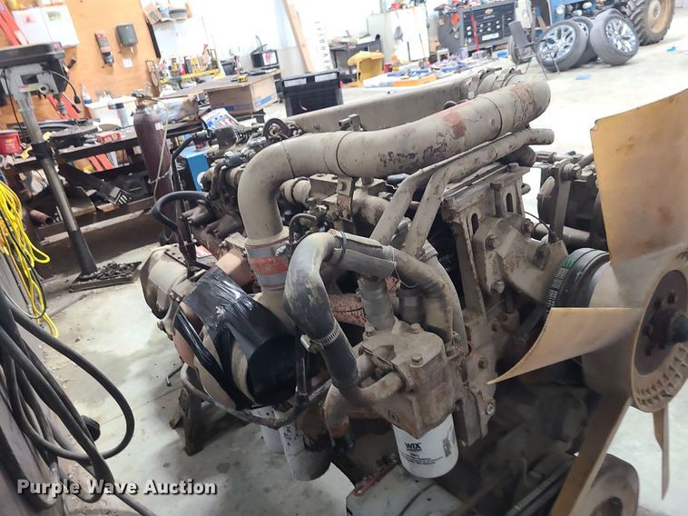 image for item DI3019 Cummins  engine