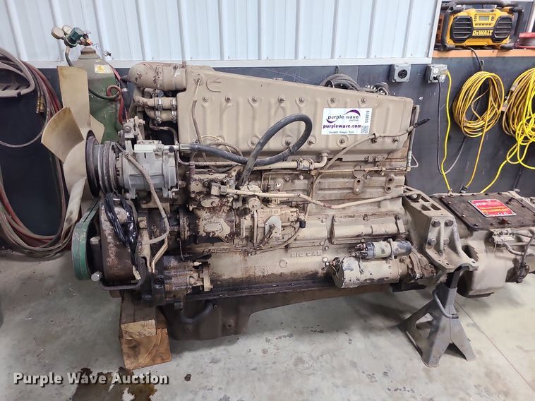 image for item DI3019 Cummins  engine