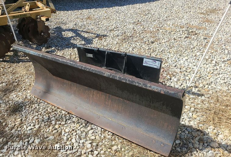 image for item DI3025 Bobcat 72 Snowblade  skid steer snow plow