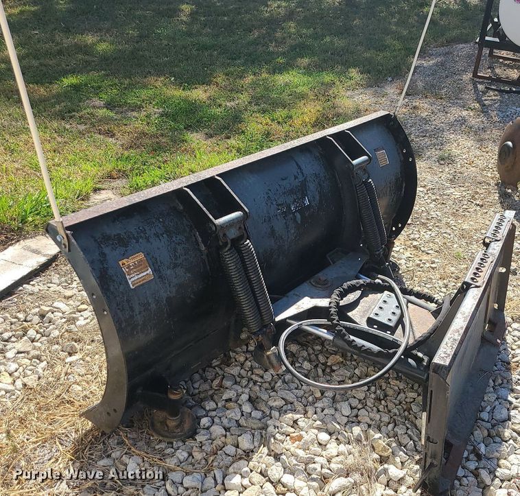 image for item DI3025 Bobcat 72 Snowblade  skid steer snow plow