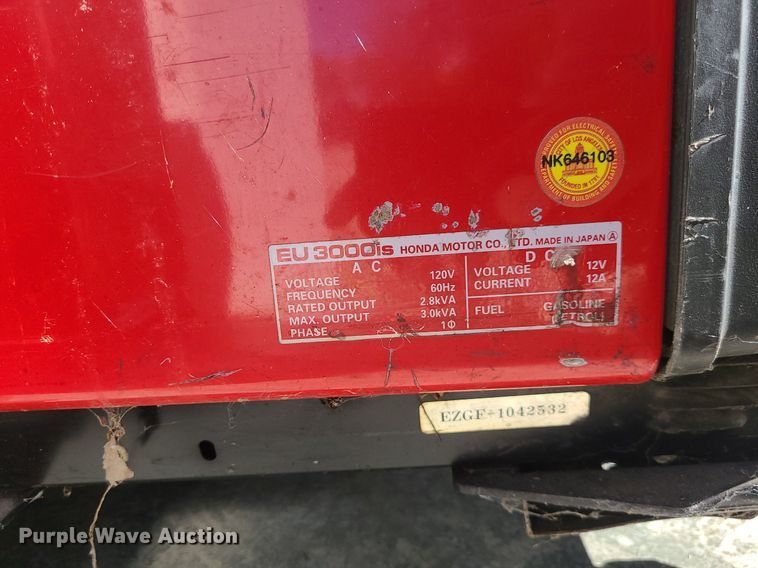 image for item DI3027 Honda EU3000is  generator