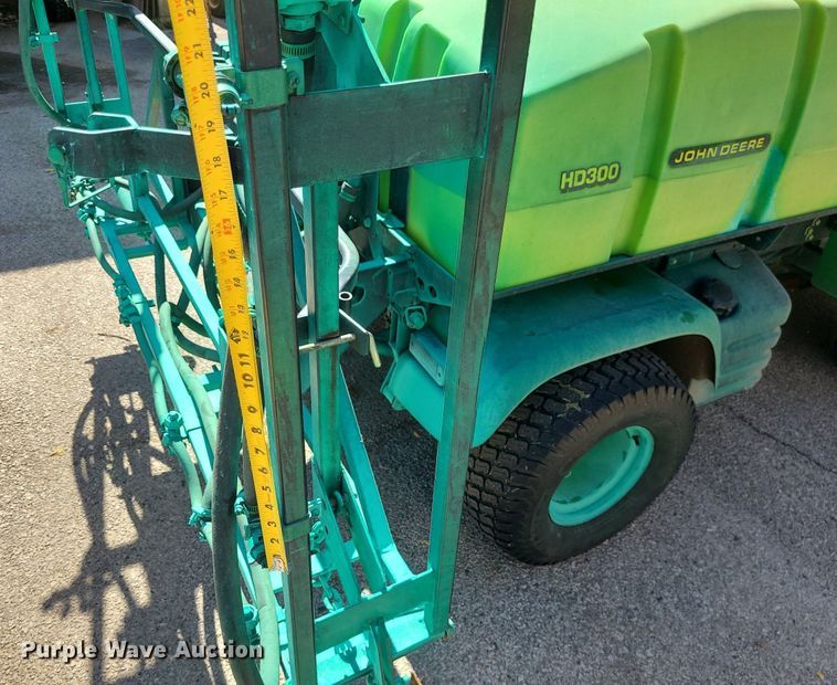 image for item DI3032 2004 John Deere Pro Gator 2020  sprayer