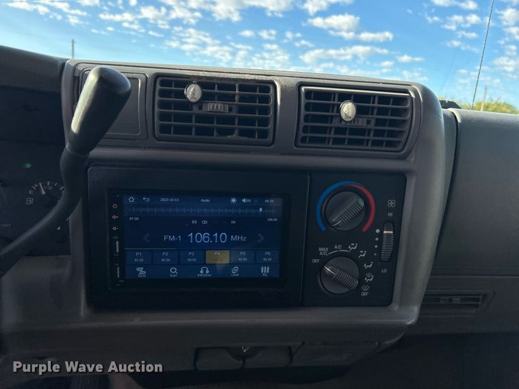 image for item DJ6349 1996 Chevrolet S10  pickup truck