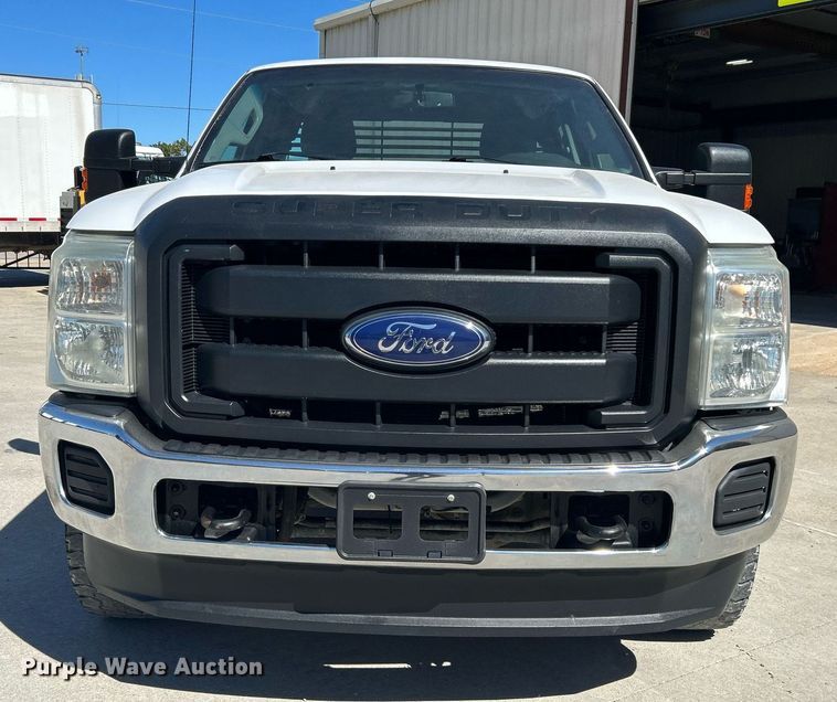 image for item DJ6350 2015 Ford F250 Super Duty  SuperCab pickup truck