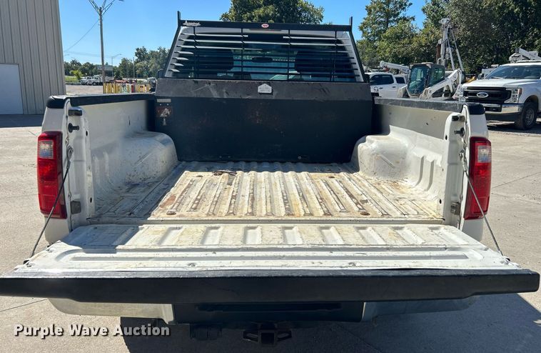 image for item DJ6350 2015 Ford F250 Super Duty  SuperCab pickup truck