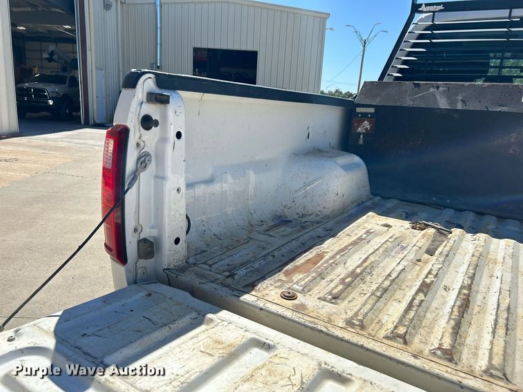 image for item DJ6350 2015 Ford F250 Super Duty  SuperCab pickup truck