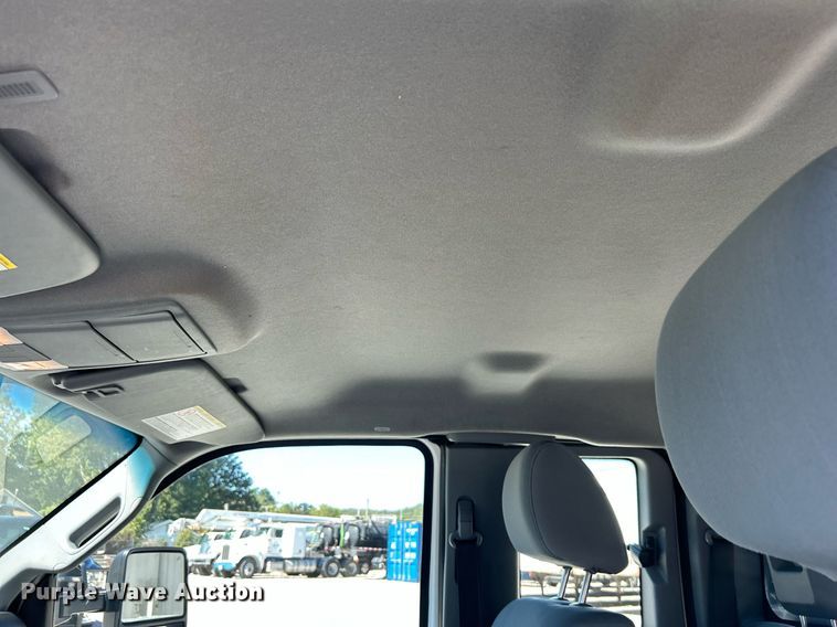 image for item DJ6350 2015 Ford F250 Super Duty  SuperCab pickup truck