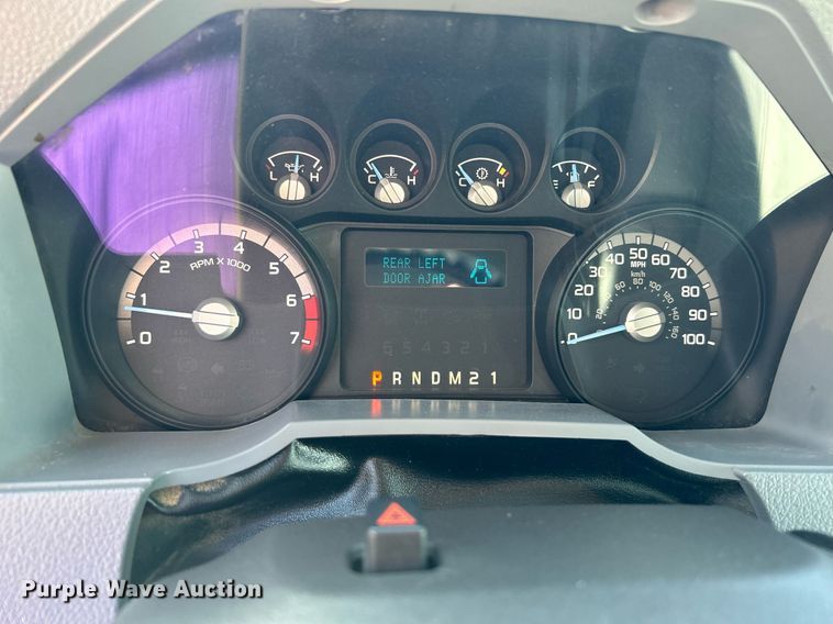 image for item DJ6350 2015 Ford F250 Super Duty  SuperCab pickup truck