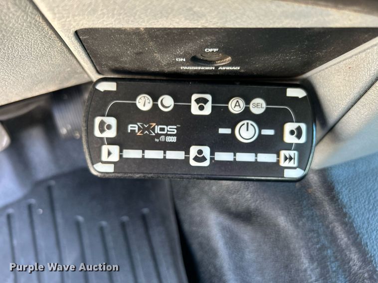 image for item DJ6350 2015 Ford F250 Super Duty  SuperCab pickup truck