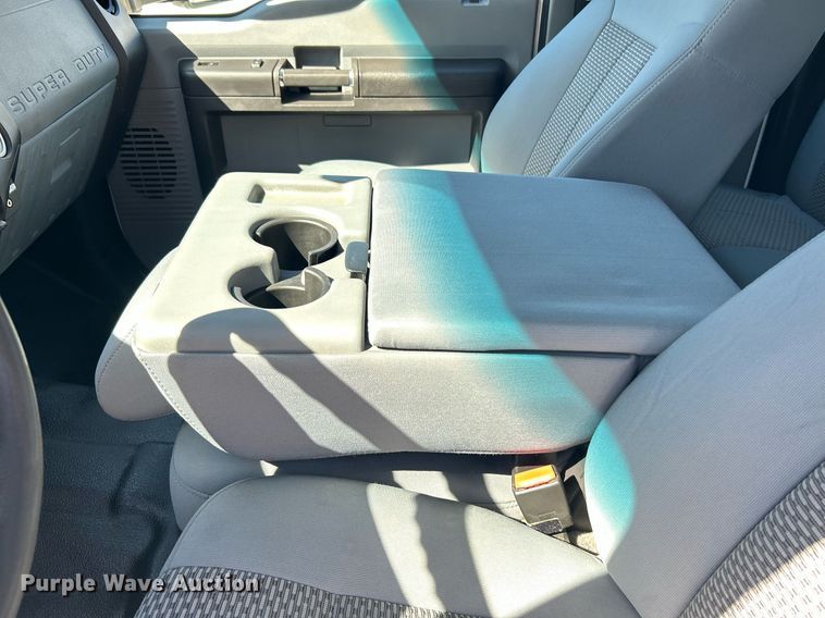 image for item DJ6350 2015 Ford F250 Super Duty  SuperCab pickup truck