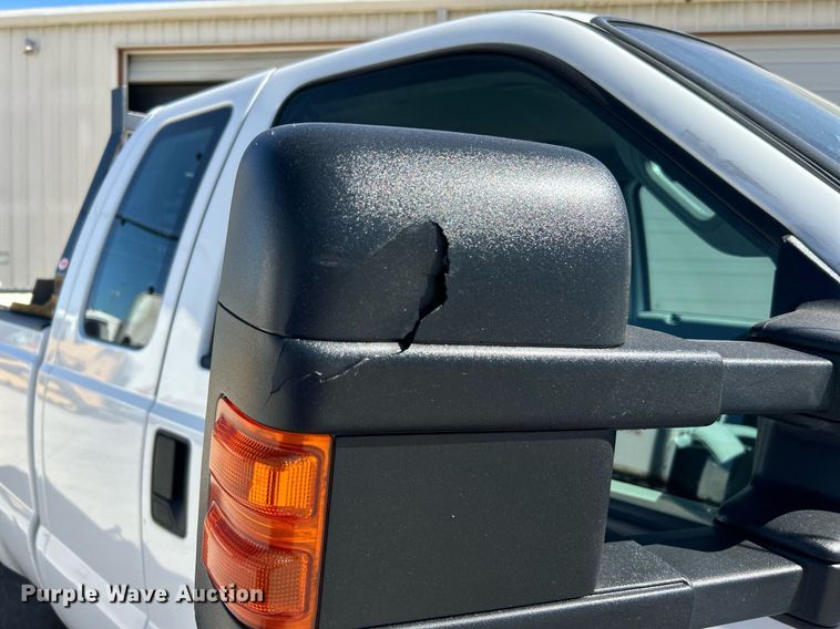 image for item DJ6350 2015 Ford F250 Super Duty  SuperCab pickup truck