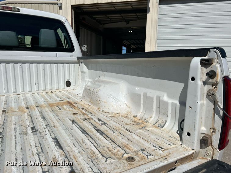 image for item DJ6352 2014 Ford F250 Super Duty  Crew Cab pickup truck