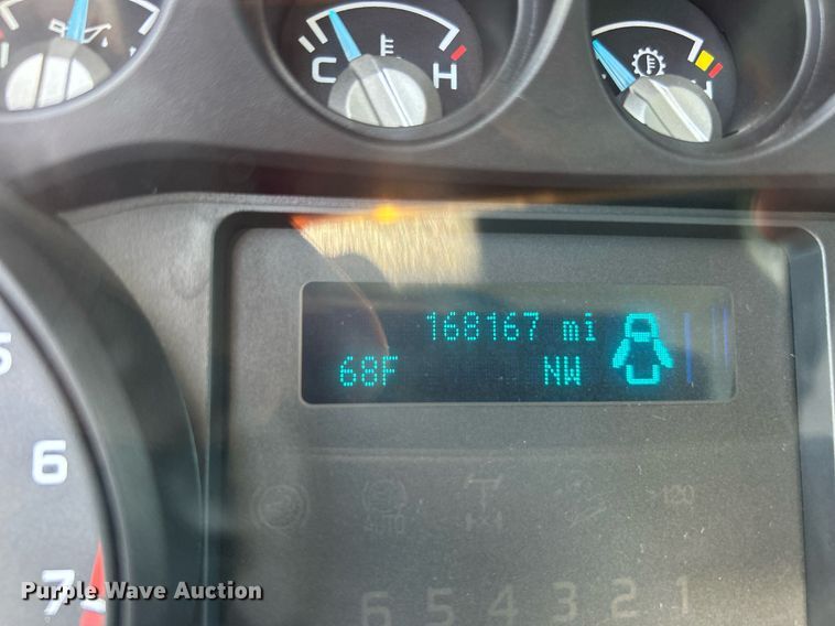 image for item DJ6352 2014 Ford F250 Super Duty  Crew Cab pickup truck