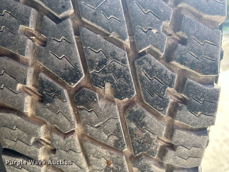 image for item DJ6352 2014 Ford F250 Super Duty  Crew Cab pickup truck